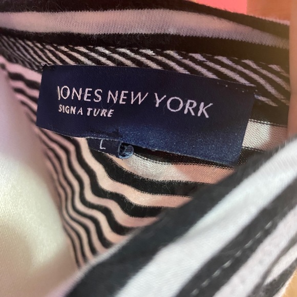 Jones New York Striped Boatneck Black White Top - Picture 3 of 3